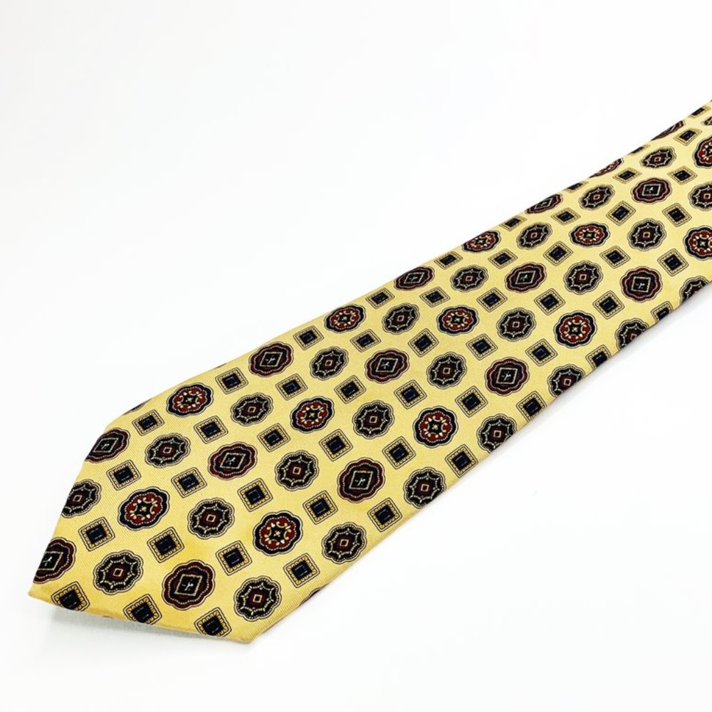 Tommy Hilfiger Silk Tie Yellow Geometric Pattern - Picture 3 of 4